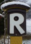 R